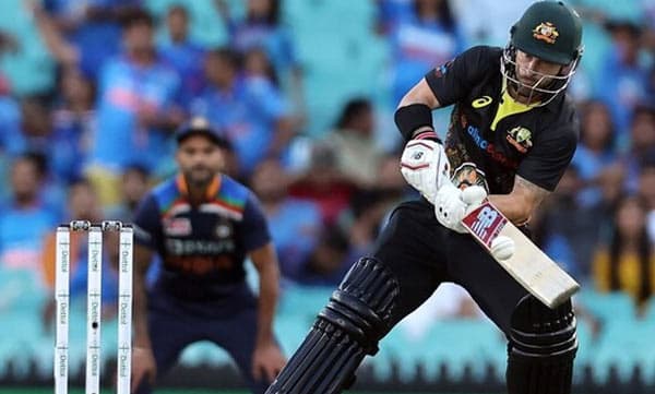 മാത്യൂ വെയ്ഡിന് അര്‍ധസെഞ്ചുറി: ഓസീസിനെതിരെ ഇന്ത്യയ്ക്ക് 195  റണ്‍സ് വിജയലക്ഷ്യം