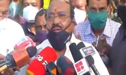 തെരഞ്ഞെടുപ്പില്‍ എസ്.എന്‍.ഡി.പി യോഗത്തിന് പ്രത്യേക നിലപാടില്ല: വെള്ളാപ്പള്ളി നടേശന്‍