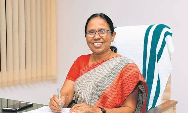 പുതിയ ജനുസ്സില്‍പ്പെട്ട മലമ്പനി തിരിച്ചറിഞ്ഞു; രോഗിയില്‍ നിന്നും പകരാതെ തടയാന്‍ കഴിഞ്ഞെന്ന് മന്ത്രി ശൈലജ