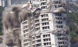 ഇടക്കാല നഷ്ടപരിഹാരമായി നല്‍കിയ 62.25 കോടി തിരിച്ചു കിട്ടണമെന്ന് സര്‍ക്കാര്‍ ; മരടില്‍ നഷ്ടപരിഹാരമായി കണ്ടുകെട്ടാന്‍ െപെലിങ് പോലെയുള്ള അടിസ്ഥാന നിര്‍മാണപ്രവര്‍ത്തനങ്ങള്‍മാത്രം 