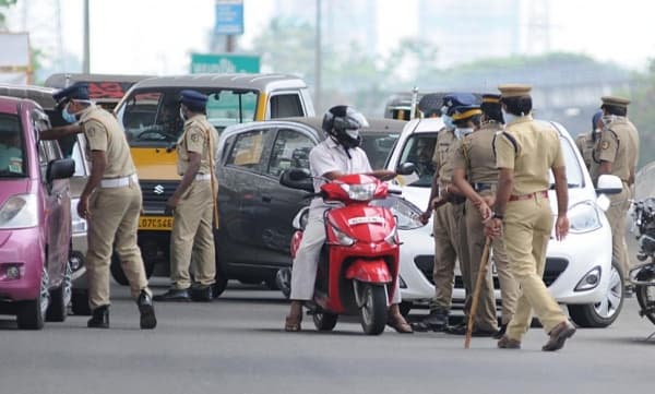 ഡ്യൂപ്ലിക്കേറ്റ് ഡ്രൈവിംഗ് ലൈസൻസിന് ഇനി ഇരട്ടി നിരക്ക് 