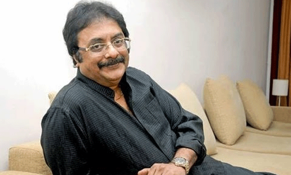  കോൺഗ്രസിനെ വിജയത്തിലേക്ക് നയിക്കാനും മികച്ച മുഖ്യമന്ത്രിയാകാന്‍ ശശിതരൂരിന് കഴിയും; പ്രതാപ് പോത്തൻ