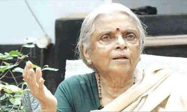 മരണത്തെപ്പോലും കവിത ചൊല്ലി സാന്ത്വനിപ്പിച്ചിരുന്ന സുഗതകുമാരി ടീച്ചര്‍...