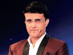 Saurav Ganguly suffers mild cardiac arrest 