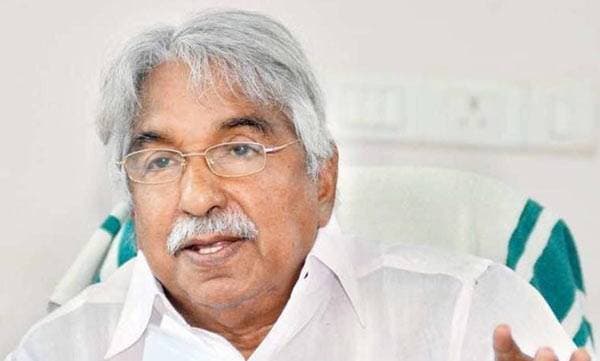സോളാര്‍ പീഡന കേസ്; ഉമ്മന്‍ ചാണ്ടിയെ പരസ്യസംവാദത്തിന് വെല്ലുവിളിച്ച് പരാതിക്കാരി 