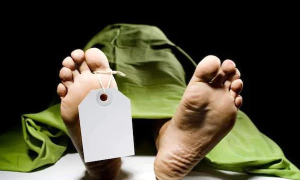 കലിയുഗം അവസാനിച്ച സാത് യുഗം പിറക്കുമ്പോള്‍ മക്കള്‍ പുനര്‍ജ്ജനിക്കും ; പെണ്‍മക്കളെ മാതാപിതാക്കള്‍ ബലികഴിച്ചു