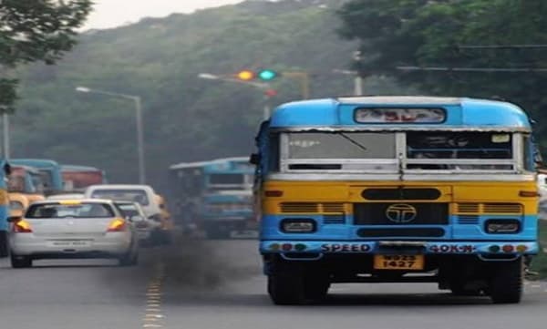 എട്ടുവര്‍ഷത്തിലേറെ പഴക്കമുള്ള വാഹനങ്ങള്‍ക്ക് ഗ്രീന്‍ ടാക്‌സ് ഏര്‍പ്പെടുത്തും 