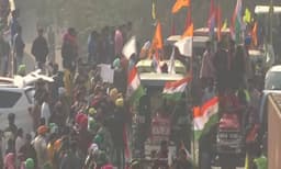 ട്രാക്ടര്‍ റാലിയില്‍ പങ്കെടുക്കാനെത്തിയ നൂറിലധികം കര്‍ഷകരെ കാണാനില്ലെന്ന് റിപ്പോര്‍ട്ട്