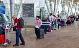 യുകെയിൽനിന്ന് ഡല്‍ഹിയിലെത്തുന്നവർക്ക് ഇനി നിർബന്ധിത ക്വാറന്റീൻ ഇല്ല