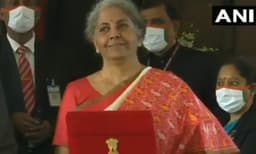 നൂറ് സൈനിക സ്‌കൂളുകള്‍ ; ഉന്നത വിദ്യാഭ്യാസത്തിന് ലെയില്‍ കേന്ദ്ര സര്‍വകലാശാല