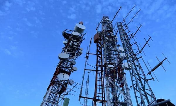 കര്‍ഷക പ്രക്ഷോഭം: ഡല്‍ഹി അതിര്‍ത്തിയിലെ ഇന്റര്‍നെറ്റ് നിരോധനം നീട്ടി
