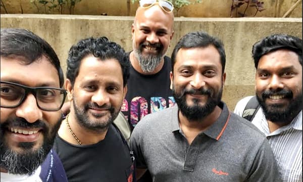 ഇന്ത്യന്‍ അടുക്കളയിലെ ശബ്ദലേഖകന്‍ 
