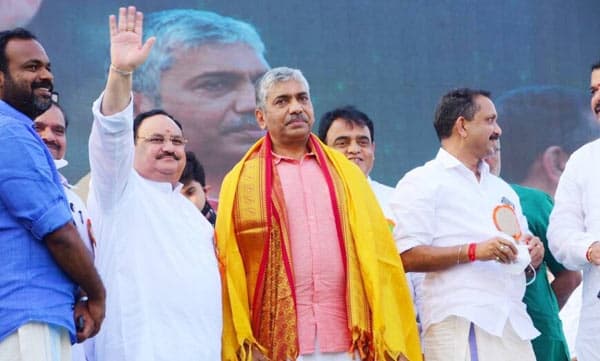 മുന്‍ ഡിജിപി ജേക്കബ് തോമസ് ബിജെപിയില്‍ 