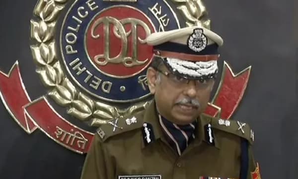 കര്‍ഷക സമരം; ടൂള്‍കിറ്റില്‍ അന്വേഷണം പ്രഖ്യാപിച്ച് ഡല്‍ഹി പോലീസ് 