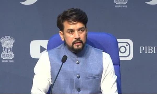 നിഷ്‌ക്രിയ ആസ്തികള്‍ കുറഞ്ഞു;  സര്‍ക്കാര്‍ നടപടികള്‍ ഫലം കണ്ടെന്ന് അനുരാഗ് താക്കൂര്‍