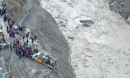 ‘‘തീപിടിച്ചെന്നു കരുതി, കുതിച്ചെത്തിയത് വെള്ളം; ഒരു ഹോളിവുഡ് സിനിമ പോലെ ’’ ; ഉത്തരാഖണ്ഡ് ഹിമപാതത്തില്‍ രക്ഷപ്പെട്ട രാജേഷ്