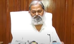 'ദിശ രവിയെ'ക്കുറിച്ചുള്ള ഹരിയാന മന്ത്രിയുടെ ട്വീറ്റ് ഡിലീറ്റ് ചെയ്ത് ട്വിറ്റര്‍: പിന്നാലെ ട്വിറ്ററിന്റെ ‘യു’ ടേണ്‍!