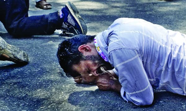 കണ്ണീരു കാണാതെ സ്ഥിരപ്പെടുത്തല്‍ ; സെക്രട്ടേറിയേറ്റിന് മുന്നില്‍ സമരപരമ്പര