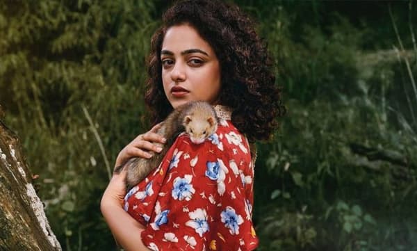 വാലന്റൈനെ പരിചയപ്പെടുത്തി നിത്യ മേനോന്‍; വൈറലായി ചിത്രങ്ങള്‍ 