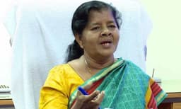 ന്യൂയോർക്കിൽ പോയത് യുഎൻ ക്ഷണിച്ച പരിപാടിയിൽ പങ്കെടുക്കാൻ, വിദേശ കമ്പനികളുമായി ചർച്ച നടത്തിയിട്ടില്ല: മേഴ്‌സികുട്ടിയമ്മ  