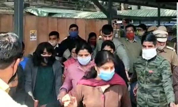 'ടൂള്‍കിറ്റ്' കേസ്:  ദിഷ രവി ജുഡീഷ്യല്‍ കസ്റ്റഡിയില്‍ 