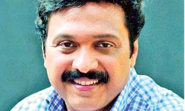 സുരേഷ്‌ഗോപി എടുത്തിട്ടും പൊങ്ങിയില്ല, ഗണേഷ് കുമാര്‍ ബംബര്‍ഹിറ്റ്; സിനിമാക്കാരുടെ രാഷ്ട്രീയം 