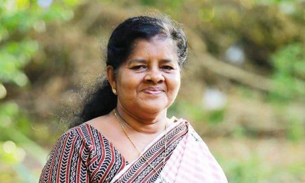 ഐഎഎസ് ആയാല്‍ ഭൂമിക്ക് കീഴിലുള്ള എല്ലാം അറിയുമെന്ന് ധാരണ വേണ്ട, പ്രശാന്ത് നായര്‍ക്കെതിരെ ആഞ്ഞടിച്ച്  മന്ത്രി മേഴ്‌സിക്കുട്ടിയമ്മ