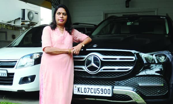 ശോഭ കുഞ്ചന്‍; ദ ബ്യൂട്ടി  ബ്രാന്‍ഡ് നെയിം