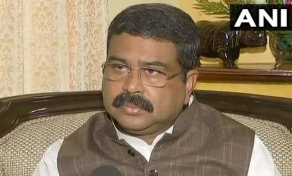പെട്രോളിയം ഉത്പന്നങ്ങള്‍ ജിഎസ്ടി പരിധിയില്‍ ഉള്‍പ്പെടുത്തേണ്ട കാര്യം തീരുമാനമെടുക്കേണ്ടത് ജിഎസ്ടി കൗണ്‍സില്‍; കേന്ദ്ര മന്ത്രി