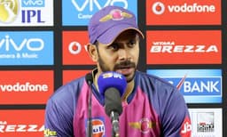 മുന്‍ ഇന്ത്യന്‍ ക്രിക്കറ്റ് താരം മനോജ് തിവാരി തൃണമൂല്‍ കോണ്‍ഗ്രസില്‍ ചേര്‍ന്നു; തിരഞ്ഞെടുപ്പില്‍ മത്സരിച്ചേക്കും