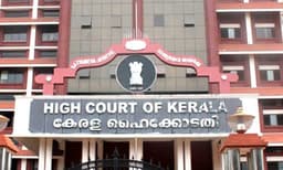 തട്ടേക്കാട് ബോട്ട് ദുരന്തം; ഡ്രൈവറുടെ ശിക്ഷ രണ്ട് വര്‍ഷമായി ഇളവ് ചെയ്ത് ഹൈക്കോടതി
