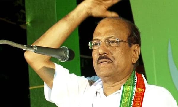 'ലീഗിനെ ക്ഷണിക്കാന്‍ മാത്രം ബി.ജെ.പി. വളര്‍ന്നിട്ടില്ല'; ശോഭാ സുരേന്ദ്രന് മറുപടിയുമായി കുഞ്ഞാലിക്കുട്ടി 