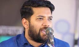 സമരം അവസാനിപ്പിച്ചെന്ന് ഷാഫി, ഇല്ലെന്ന് വൈസ് പ്രസിഡന്റുമാര്‍; യൂത്ത് കോണ്‍ഗ്രസ് നിരാഹാര സമരത്തില്‍ ആശക്കുഴപ്പം