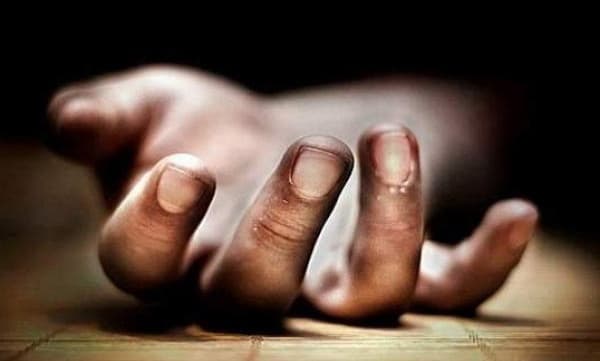 ചാവക്കാട് അമ്മയും ഒന്നര വയസ്സുള്ള മകളും മരിച്ച നിലയിൽ 