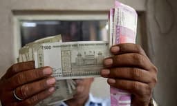 പിഎഫില്‍ നിന്ന് പണം പിന്‍വലിക്കാന്‍ പുതിയ നിയമം വരുന്നു