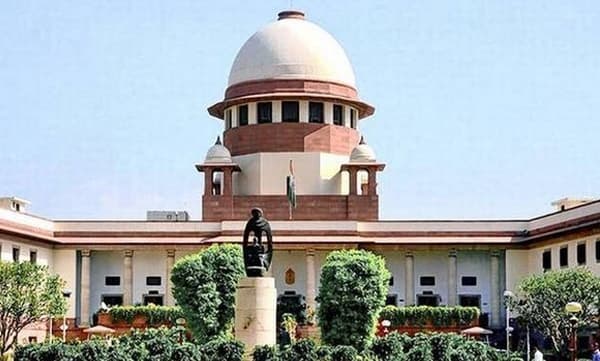 ഒടിടി നിയന്ത്രണം; മാര്‍ഗനിര്‍ദേശങ്ങള്‍ക്കു പകരം നിയമനിര്‍മ്മാണത്തെ കുറിച്ച് ആലോചിക്കണമെന്ന് സുപ്രീംകോടതി