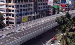 പാലാരിവട്ടം പാലം നാളെ ഗതാഗതത്തിന് തുറന്നു നല്കുമെന്ന് മുഖ്യമന്ത്രി