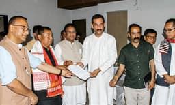 സീറ്റ് നിഷേധിച്ചു: അസമില്‍ ബിജെപി മന്ത്രി കോണ്‍ഗ്രസില്‍ ചേര്‍ന്നു