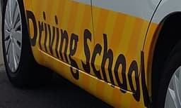 കേന്ദ്രത്തിന്റെ അക്രെഡിറ്റഡ് ഡ്രൈവിങ് ട്രെയിനിങ് സെന്റര്‍ ; സംസ്ഥാനത്തെ 99 ശതമാനം ഡ്രൈവിങ് സ്‌കൂളുകളെയും പ്രതിസന്ധിയിലാക്കും