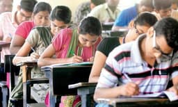 എന്‍ജിനീയറിങ് പഠനം ; ഇനി പ്ലസ്ടു തലത്തില്‍ കണക്കും ഫിസിക്‌സും നിര്‍ബന്ധമല്ല