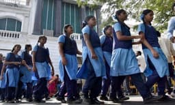 ഒൻപതാം ക്ലാസ്സിൽ ഓൾ പാസ്സ് നൽകാൻ  വിദ്യാഭ്യാസ വകുപ്പിന്റെ തീരുമാനം 
