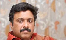 അഴിമതിക്കാരെ സംരക്ഷിക്കുന്ന നിലപാടാണ് ഉമ്മന്‍ചാണ്ടിയുടേത് : കെ ബി ഗണേഷ്‌കുമാര്‍