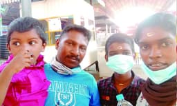 മക്കള്‍ക്ക് മാരകരോഗം, ഭര്‍ത്താവിന് തൊഴിലില്ല ; ആറ് കോടിയുടെ ഭാഗ്യം കൈകളിലേക്ക് വന്നിട്ടും സ്മിജ സത്യസന്ധത കൈവിട്ടില്ല...!!