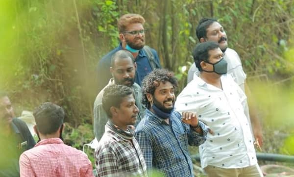 ഒരു പക്കാ ഡാര്‍ക്ക് കഥയുമായി 'ഉടുമ്പ്' എത്തുന്നു 