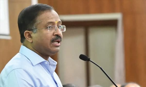 രാജ്യസഭാ തിരഞ്ഞെടുപ്പ്; തിര. കമ്മീഷന്റെ നിലപാട് ന്യായീകരിച്ച് വി മുരളീധരന്‍ 