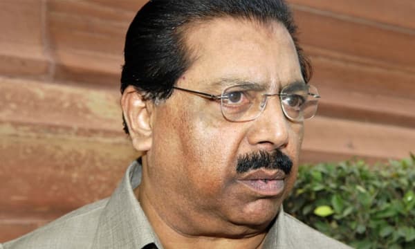 ചെന്നിത്തല പ്രവര്‍ത്തിക്കുന്നത് മറ്റാരുടേയോ തിരക്കഥ അനുസരിച്ച്-പി സി ചാക്കോ 