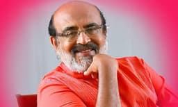 പിണറായി സര്‍ക്കാര്‍ അധികാരത്തിലേറുമ്പോള്‍ കൈയ്യില്‍ കിട്ടിയത് കാലിയായ ഖജനാവ് :  തോമസ് ഐസക്