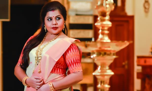 പ്രണയം എപ്പോഴോ സംഭവിച്ചു പോയത്- ലോലിതനും മണ്ഡോദരിയും പറയുന്നു