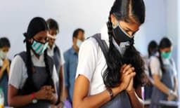 എ​സ്എ​സ്എ​ൽസി, ഹ​യ​ർ​സെ​ക്ക​ൻ​ഡ​റി പരീക്ഷകൾക്ക് നാളെ തുടക്കം 