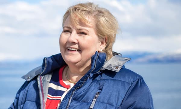 കോവിഡ് മാനദണ്ഡം ലംഘിച്ച് പിറന്നാല്‍ ആഘോഷം ; നോര്‍വീജിയന്‍ പ്രധാനമന്ത്രിക്ക് 1.76 ലക്ഷം രൂപ പിഴ